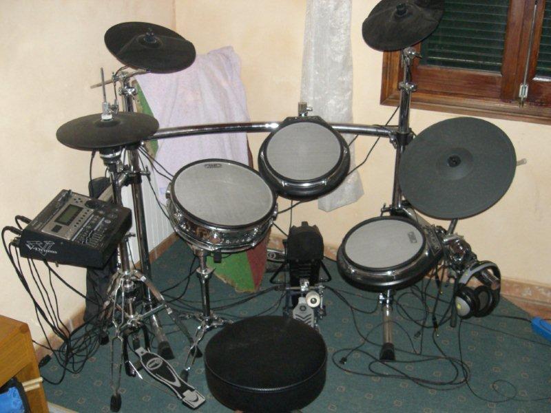 Bass /EDrum E Drum Set Roland TD 12 komplett supergünstig abzugeben