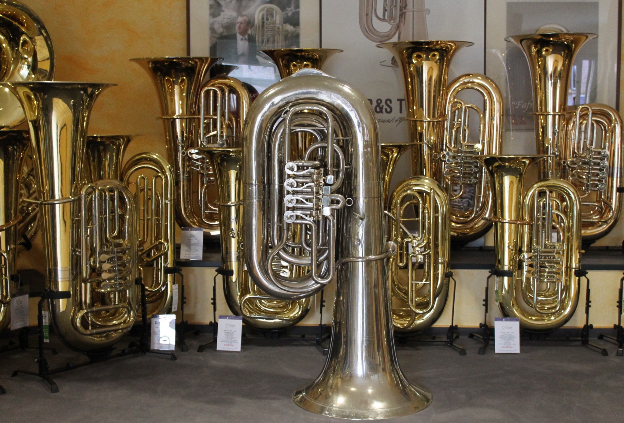 Miraphone BBb Kaiser Tuba, Mod. 90 A, gebraucht · Tuba