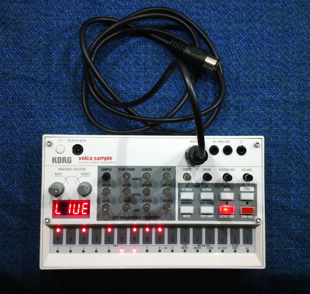 Volca Sample Digital Sequenzer mit MidiKabel, 1, 5 m. · Synthesizer