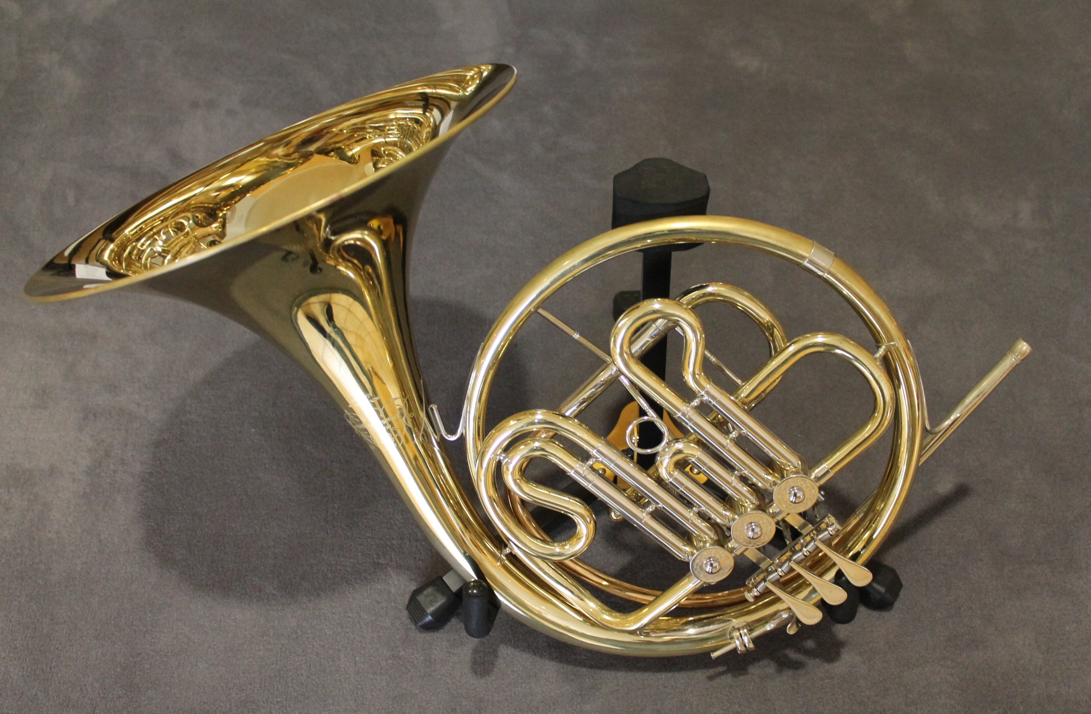 Deutsches B S Weltklang Helikon / Tuba in BBb · Tuba