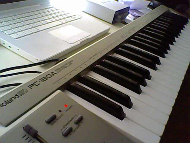Keyboard Roland Ed Pc 180 A Midikeyboard