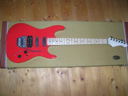 Edelgitarre im Strat-Syle, super Soundvielfalt, HSH, Floyd-Rose