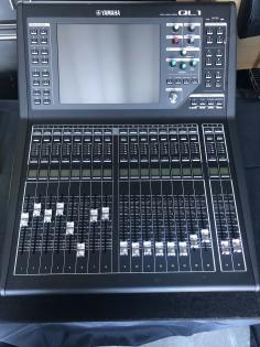 Yamaha QL1 Digital Mixer