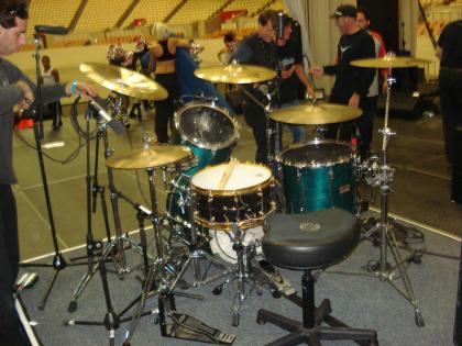 DRUM LESSONS