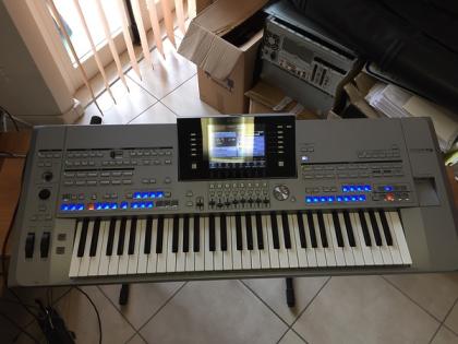 Yamaha Tyros 5 76 Tasten