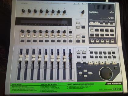Yamaha 01X - Digitalmischpult & DAW - remote - Firewire/mLan !