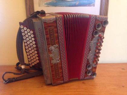 Georg Ã–llerer Solist Steirische Harmonika Stimmung F B Es As