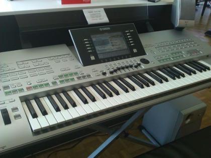 Yamaha Tyros 3 XL