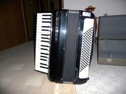 Akkordeon Hohner Favorit IV P, top Zustand
