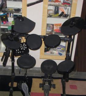 Verkaufe E-Drum-Set* Millenium MPS-250 E-Drumset *elektronisches Schlagzeug