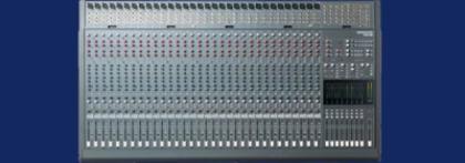 Q-STUDIO