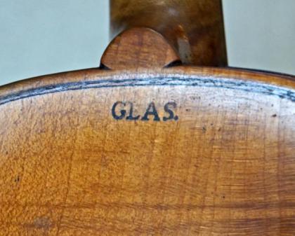 Gut erhaltene Violine