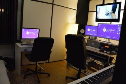 Tonstudio zur Mitbenutzung in Berlin-Schöneberg (Regie & Aufnahmeraum, inkl. Küche & Bad)