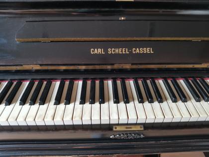 Klavier von Carl Scheel
