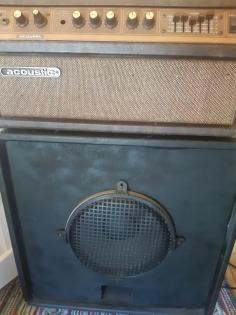 Soundanlage für Konzerte komplett mit Lautsprecher, Verstärkern, Mischpult usw.