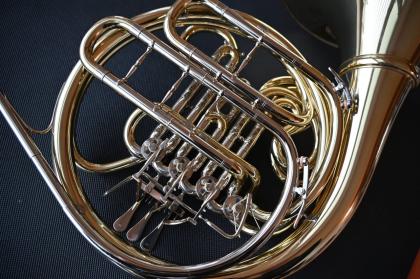 Engelbert Schmid F/B Doppelhorn