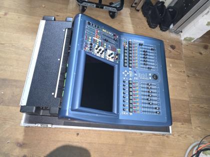 MIDAS PRO. inkl. Amptown Cast + DL153 Stagebox