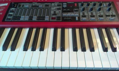 Clavia Nord Electro 3 HP, generalüberholt, Neuwertig
