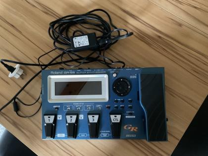 GUITAR SYNTHESIZER ROLAND GR 55
