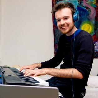 Klavier innovativ lernen: anhören, improvisieren, komponieren