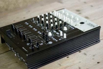 Verkaufe KORG ZERO 4 Mixer ! Top Zustand!