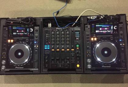 Pionier CDJ2020 Nexus x2 Pionier DJM 800 w Oddysey Flug-Fall