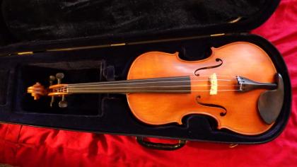 Viola von Gliga 2002, generalüberholt mit Kasten
