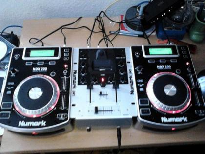Verkaufe Numark icd dj in a box set