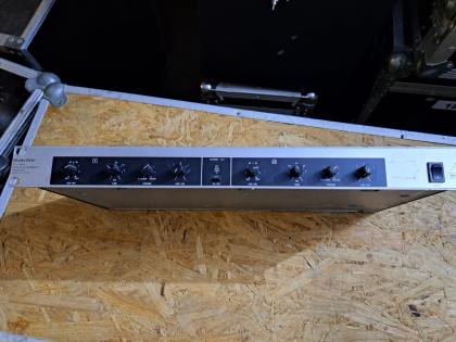 Behringer Dualfex Exciter EX 2100