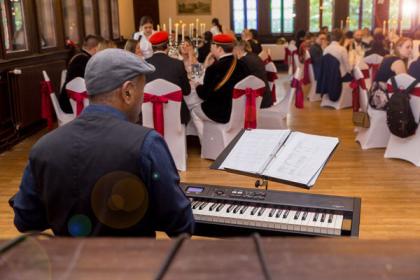 Pianist & DJ aus Frankfurt