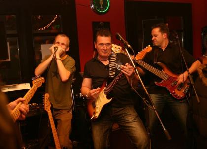 Musiker für Neugründung einer Blues Rock Band gesucht. Raum Dortmund/Unna/Schwer