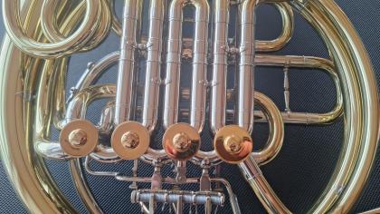 Engelbert Schmid F/B Doppelhorn