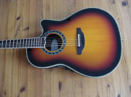 Ovation Custom Legend elektrische Akustik Gitarre