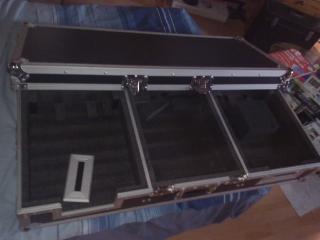 Professionelles Case von FLYTH für DJ Equipment (OHNE GERÄTE !!!)