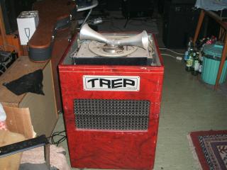 TREP LESLIE-CABINETT