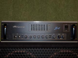 Ampeg B4 zu verkaufen