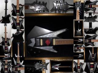 E-Gitarre, Handmade in Germany, Exklusivmodel in metallic Schwarz