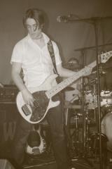 Bassist sucht Band