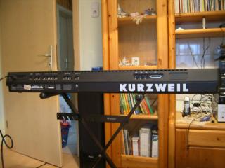 Kurzweil K2000 V2 Synthesizer