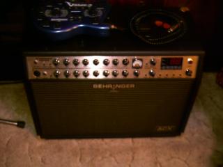 Behringer ACX 1000