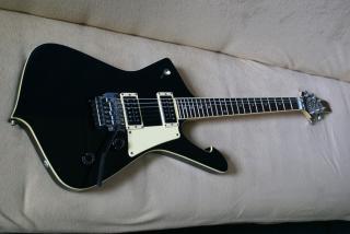 Ibanez Iceman Bj.97 Fotos auf Anfrage