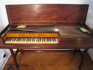 Tafelklavier historisch