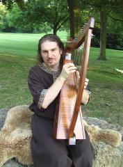 Mittelalterliche und keltische Harfenmusik