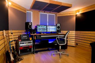 TONSTUDIO - Aufnahme und Produktion von Musik und Sprache