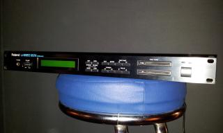 Roland U-220 Rackversion 19``