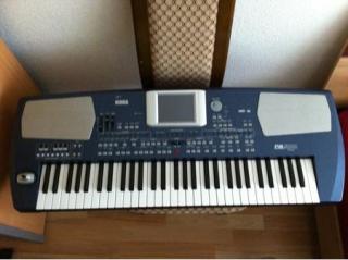 Keyboard korg pa500