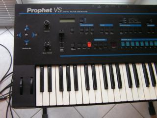 Sequential Circuits Prophet VS