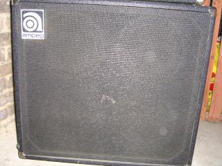 Bass-Box Ampeg SVT410E