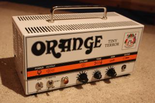 Orange Tiny Terror 15Watt Vollröhren Head