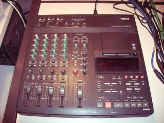 Yamaha MD4 Mehrspur-Mididisk-Recorder
